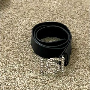 Designer BEBE belt! Shiny rhinestone logo buckle